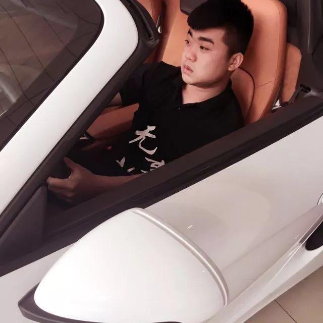 山西太原壹加壹顶级买手阿丹