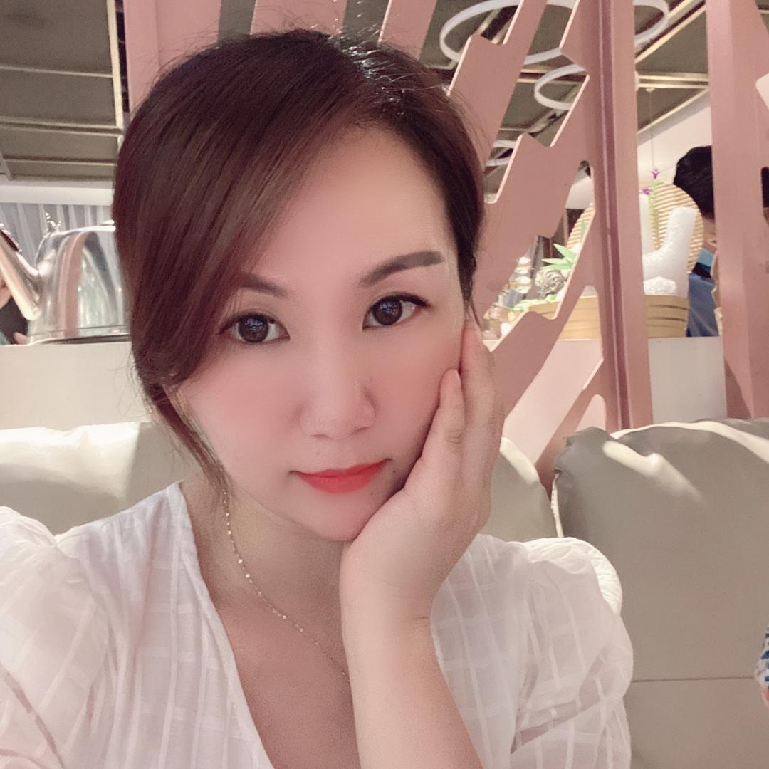 微笑的弧度😊