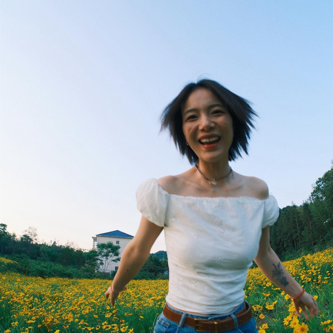 是小黄呀不是小黄鸭