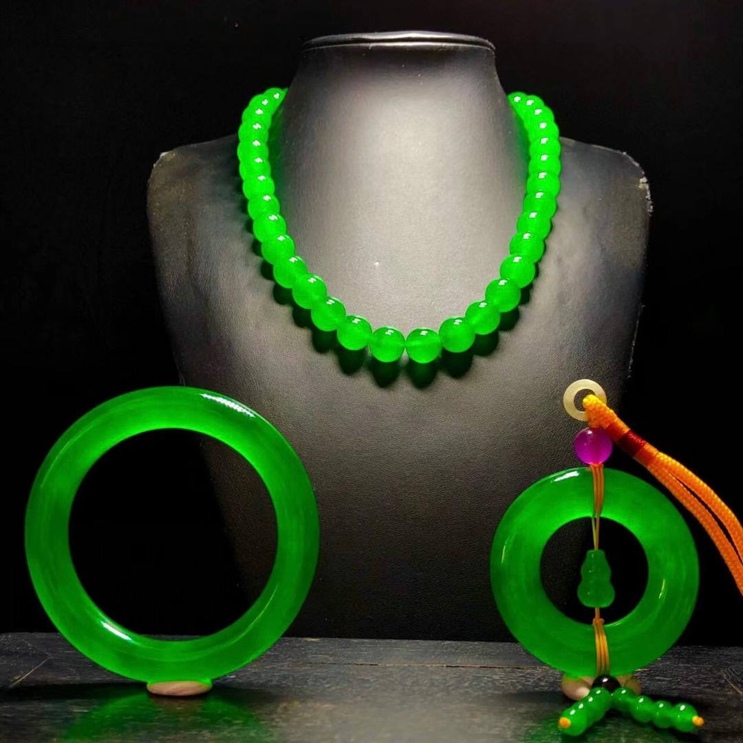 喜饰珠宝商行严选