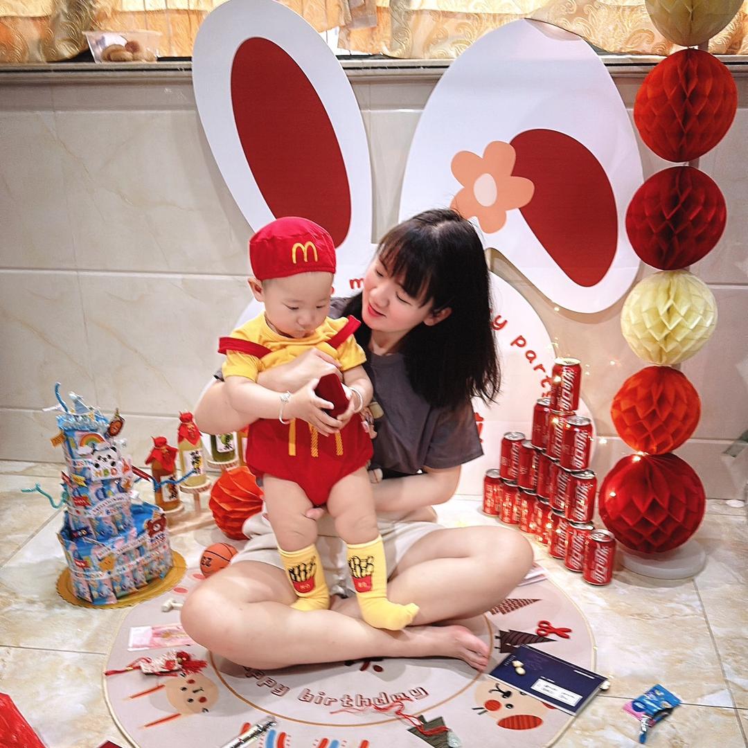依然依然