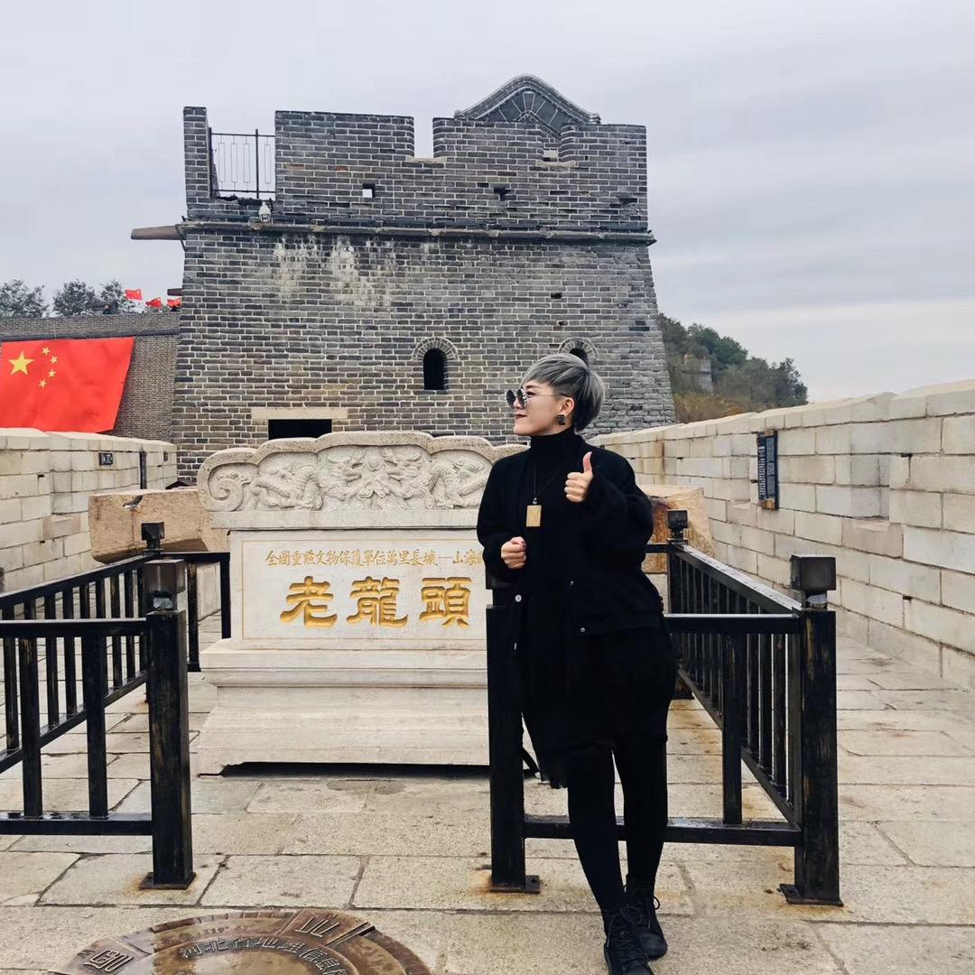 拾年咖啡慢递酒馆李小四