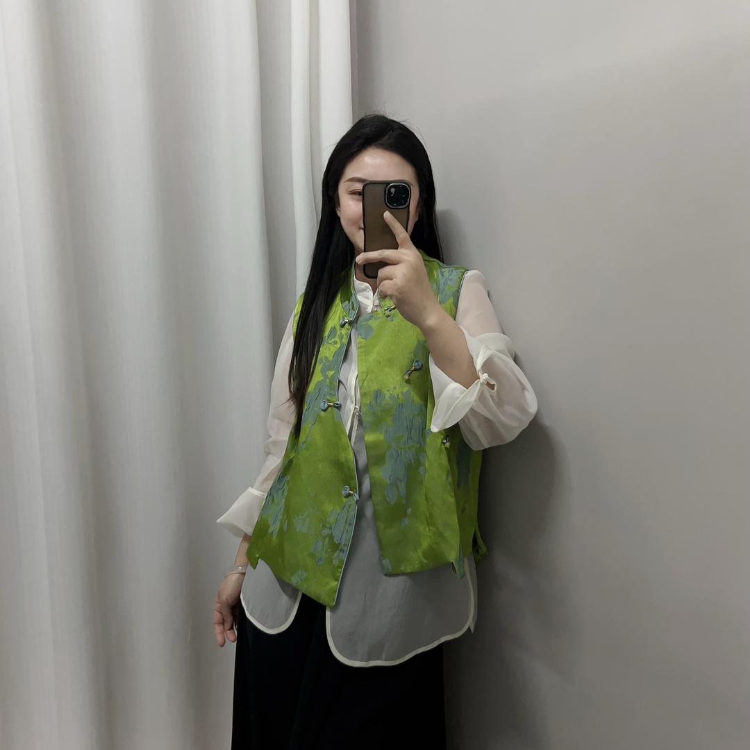 稷山 這迩女装瑶瑶