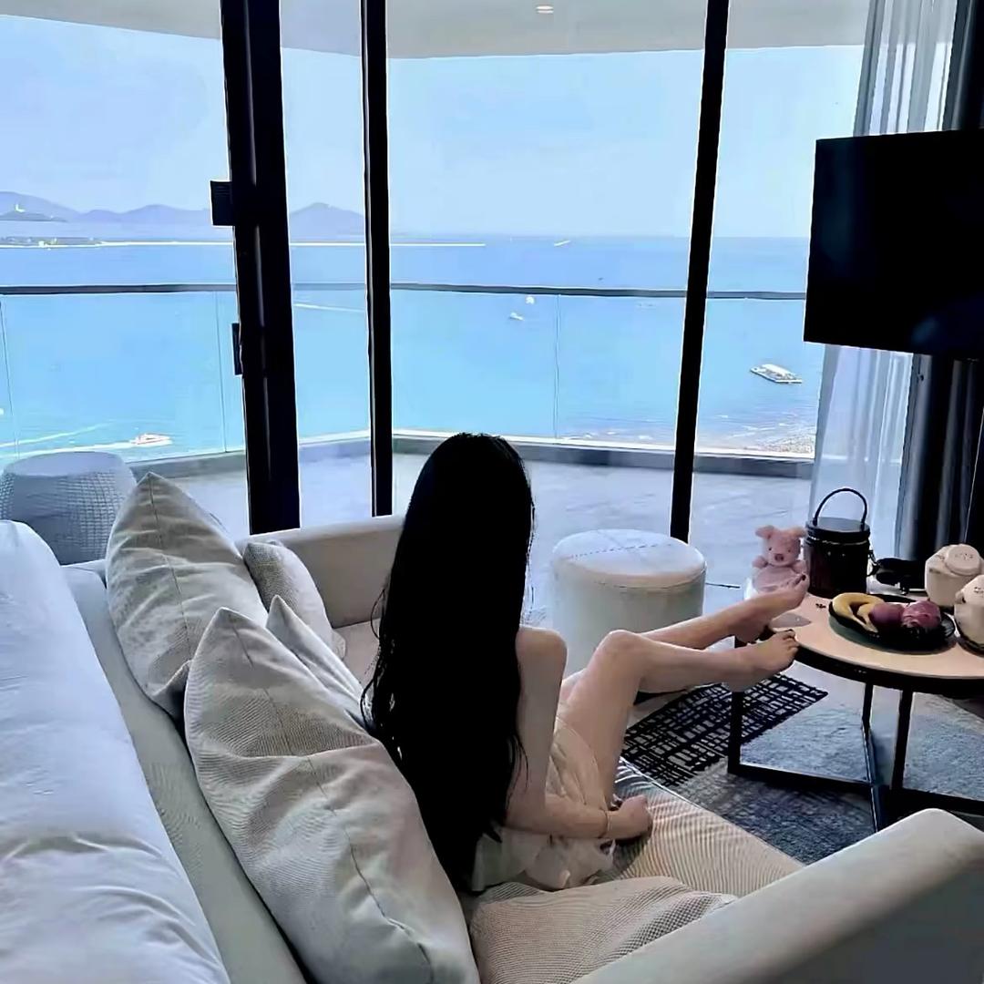@依
