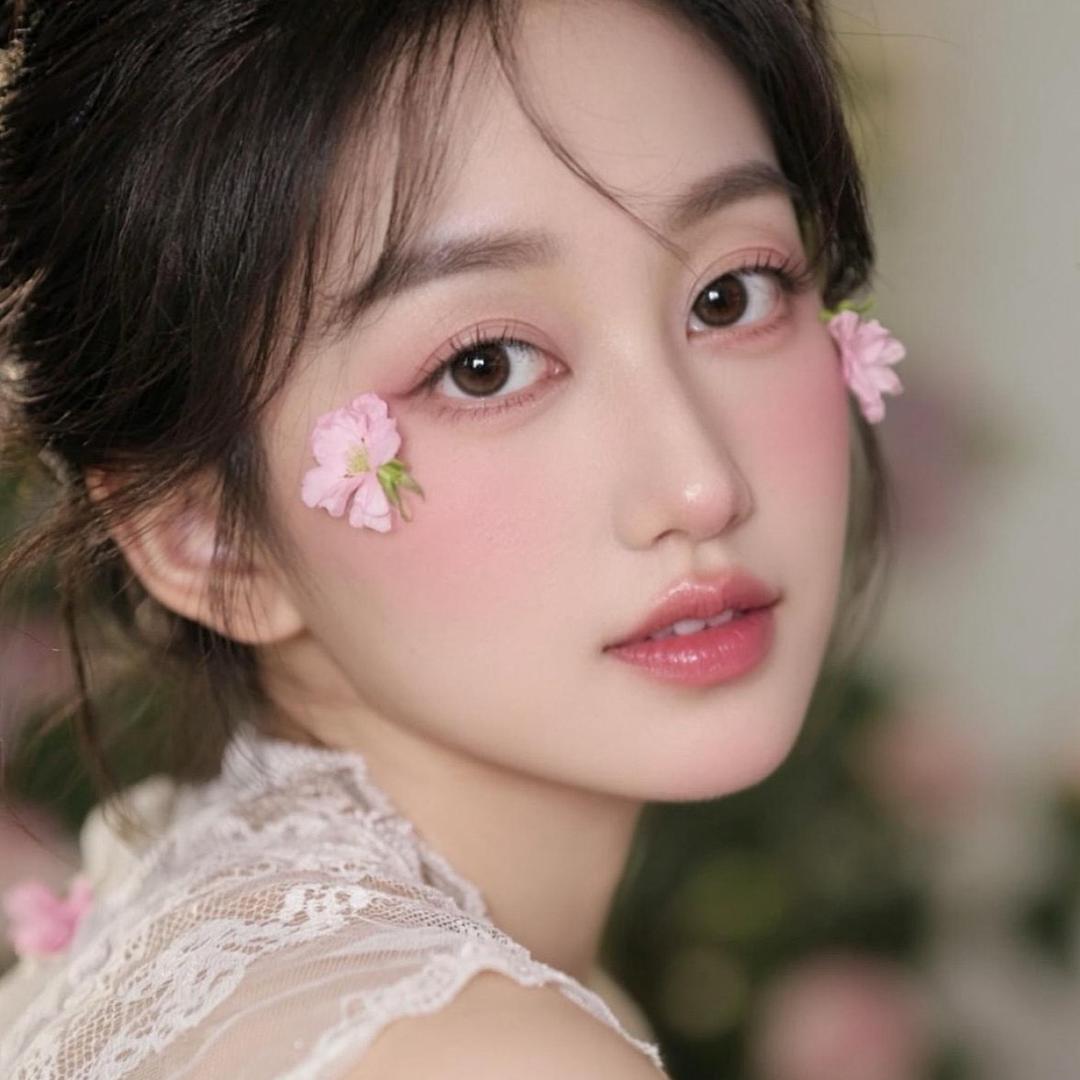 小怡Share