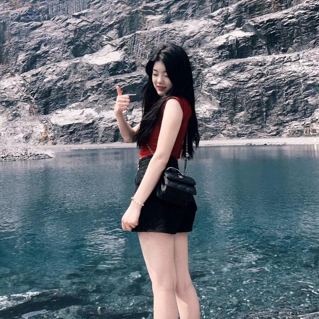 爱吃香菜'◡'