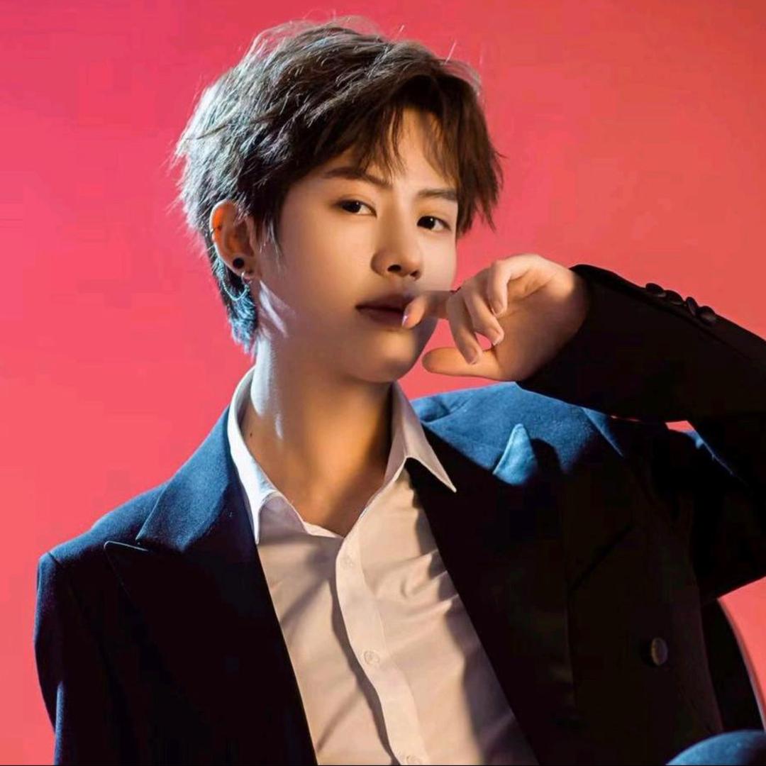 虞美人-冉冉美学