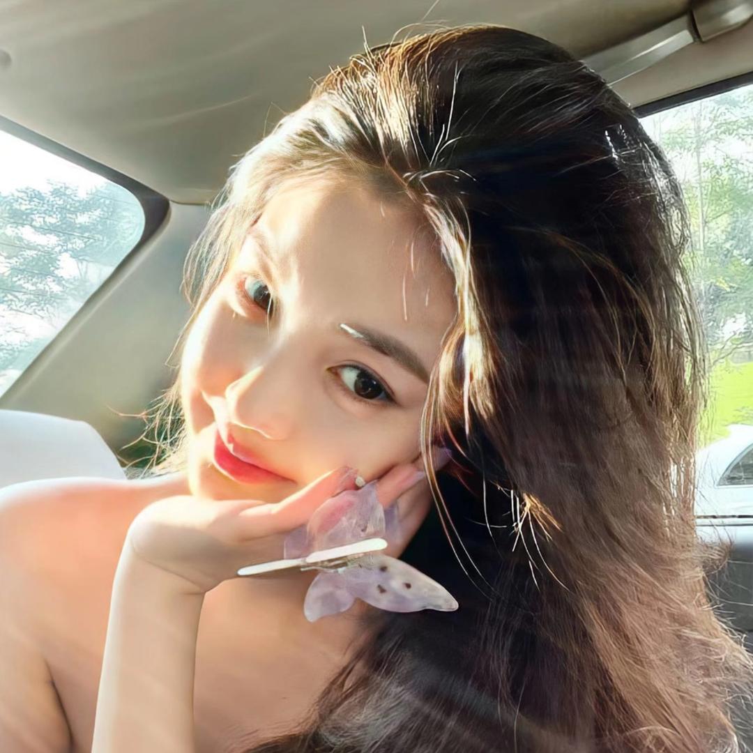 白玫瑰🤍