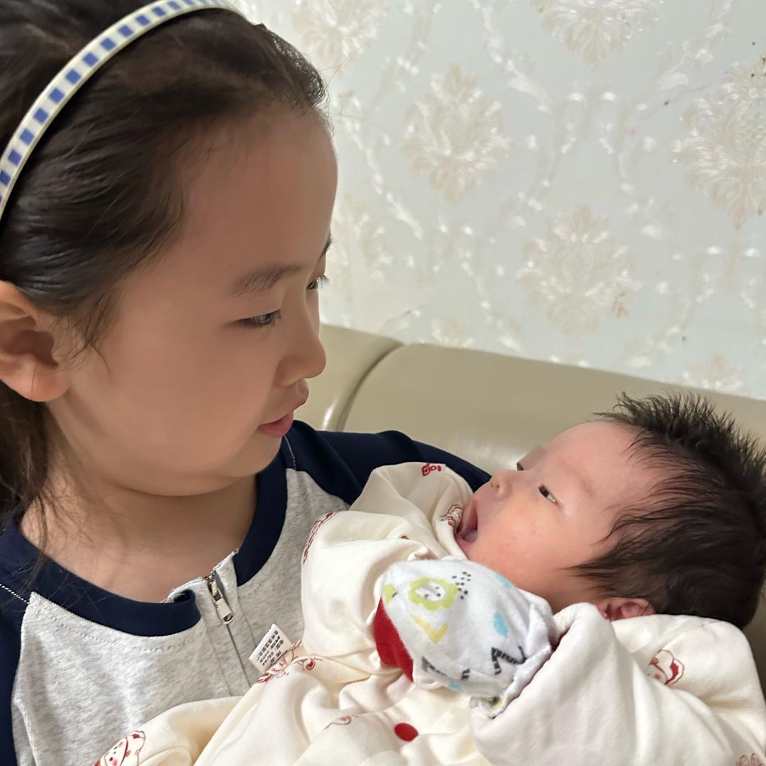 笑笑^乐乐             🌈