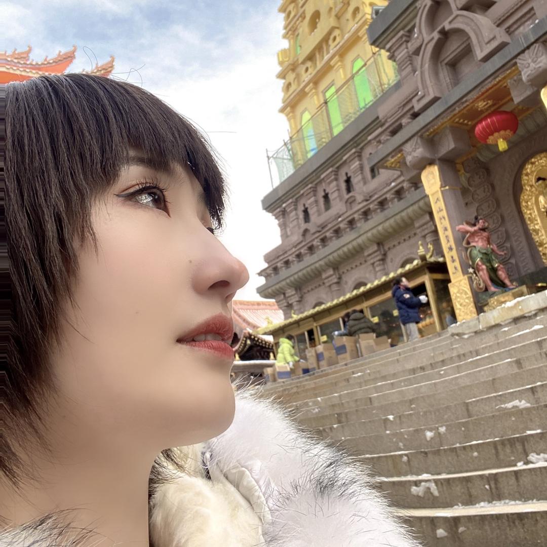 愛💕財愛🍃🌈己🌴