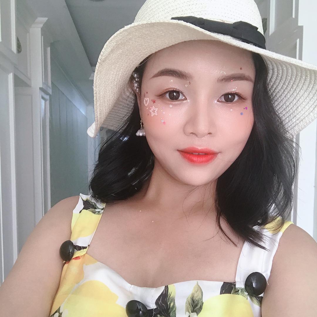 阿洁