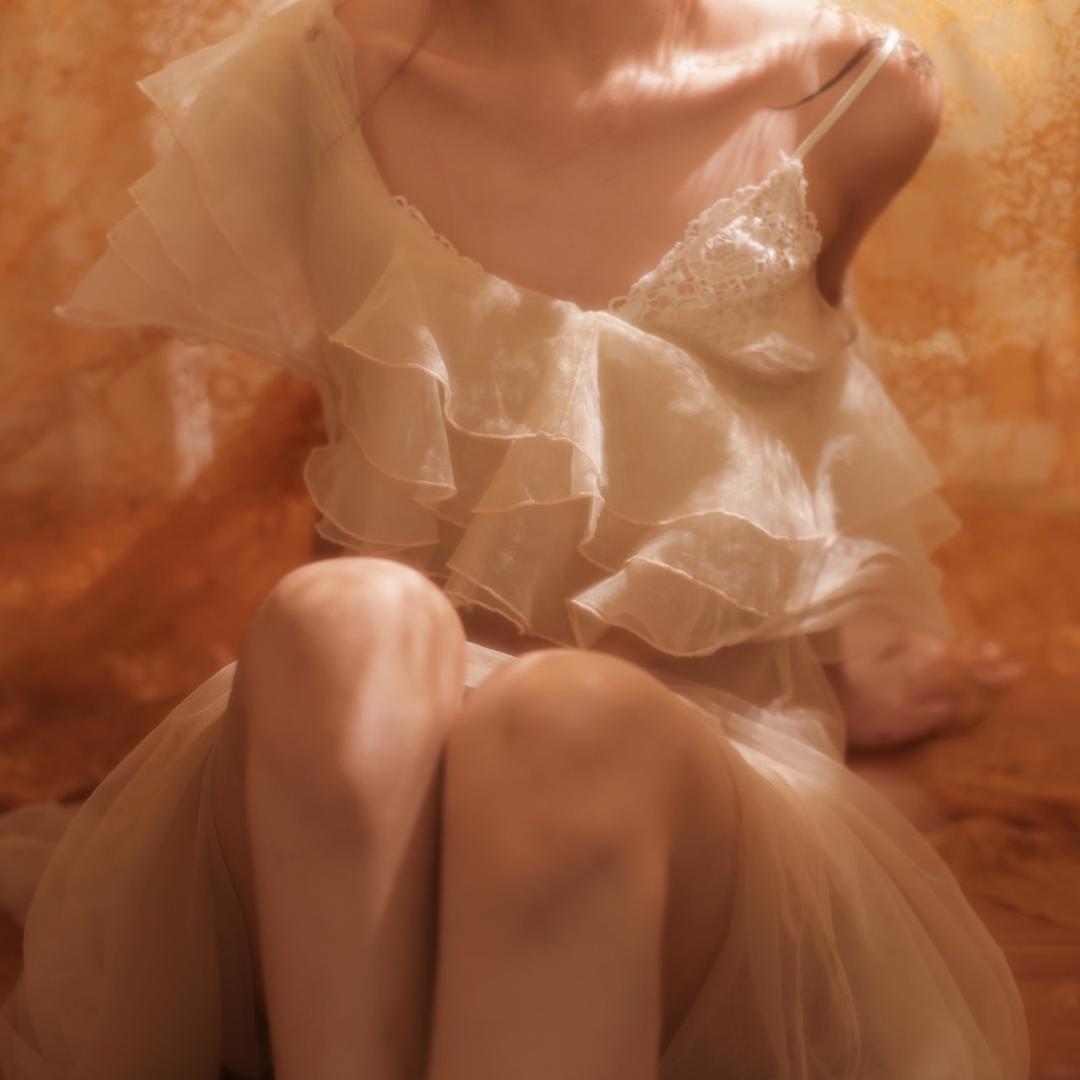 欣欣.