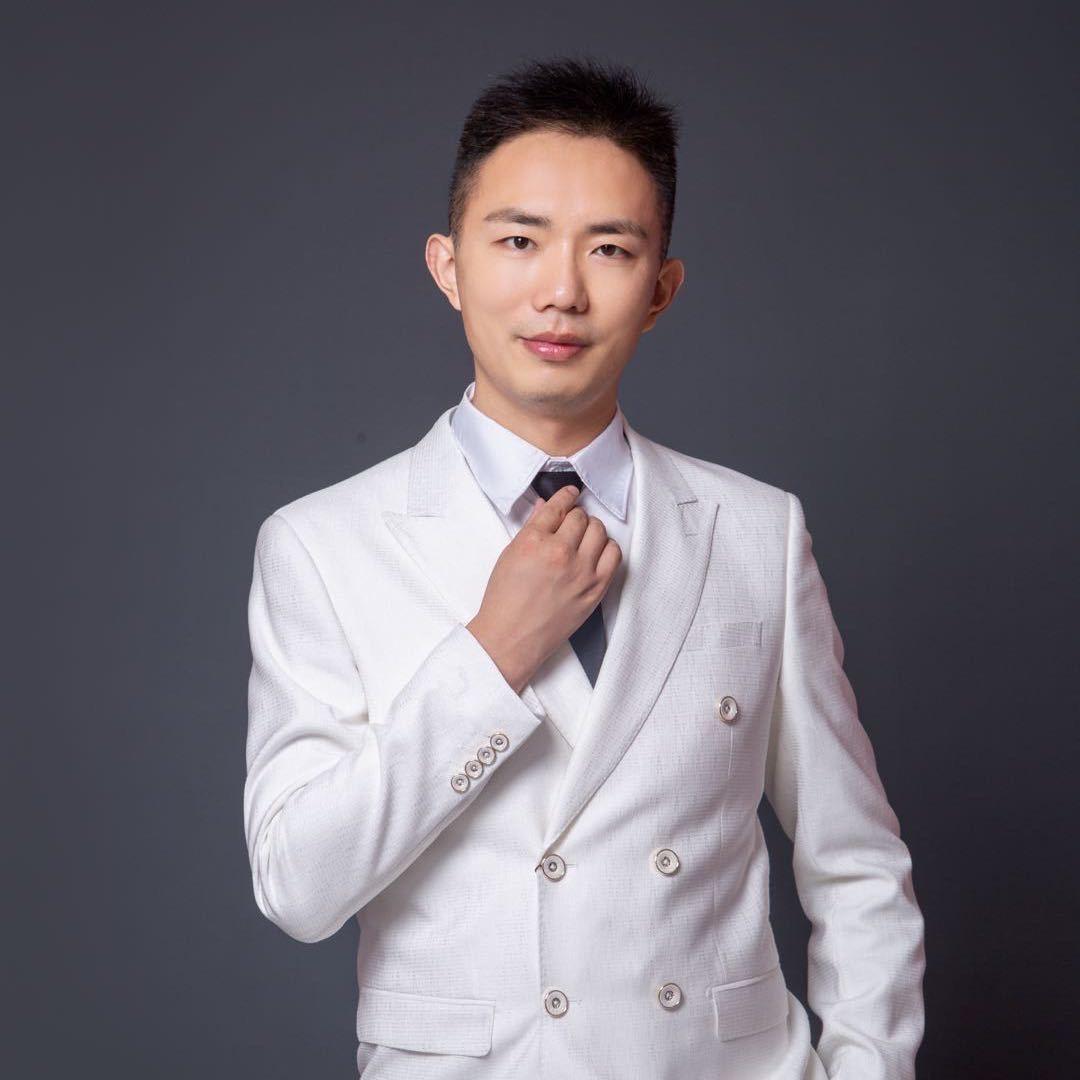 泽林不躺平