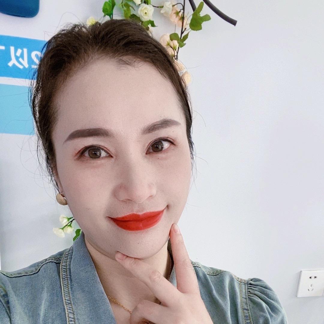 乡村大锅台小婷
