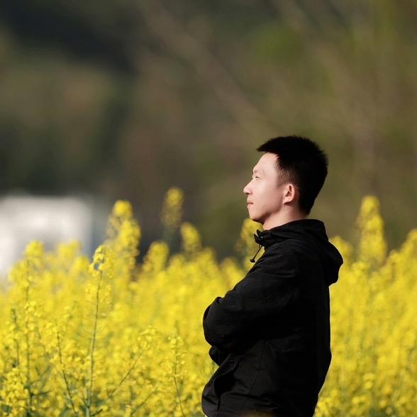 夏江南（直播换号，请看简介）