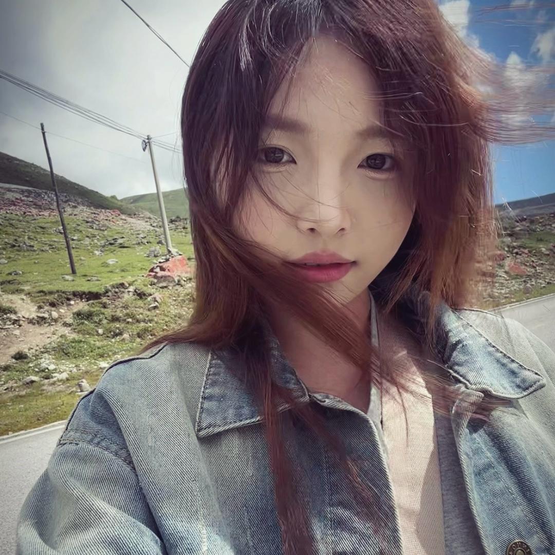 顾温曦.