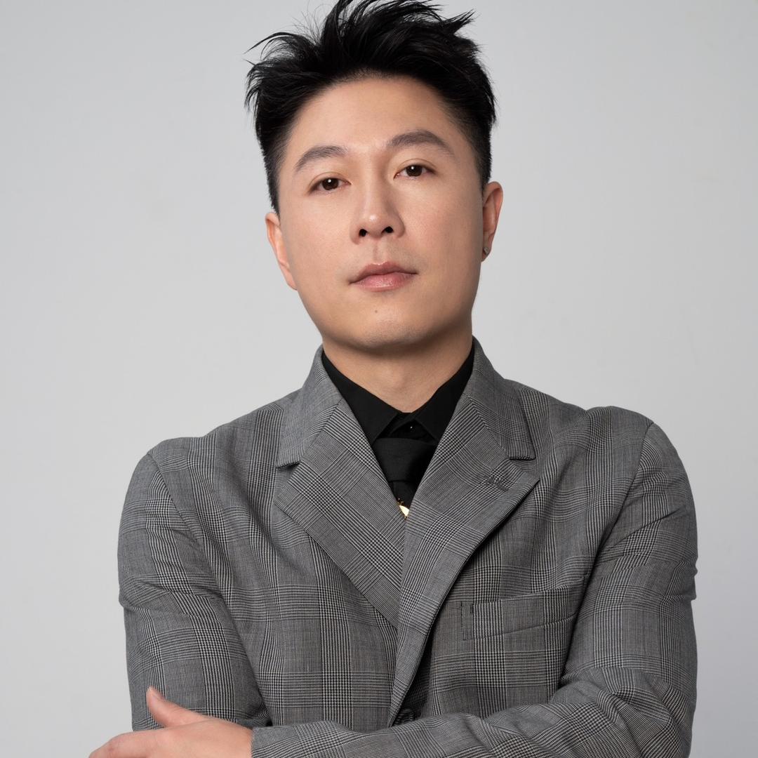李小鹏