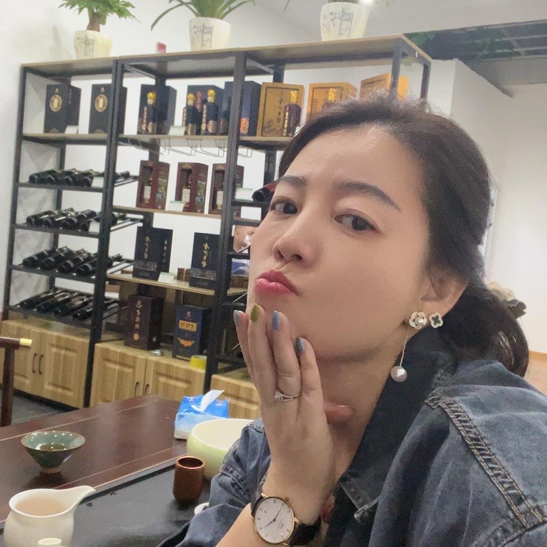 厦门💋💋💋小白菜