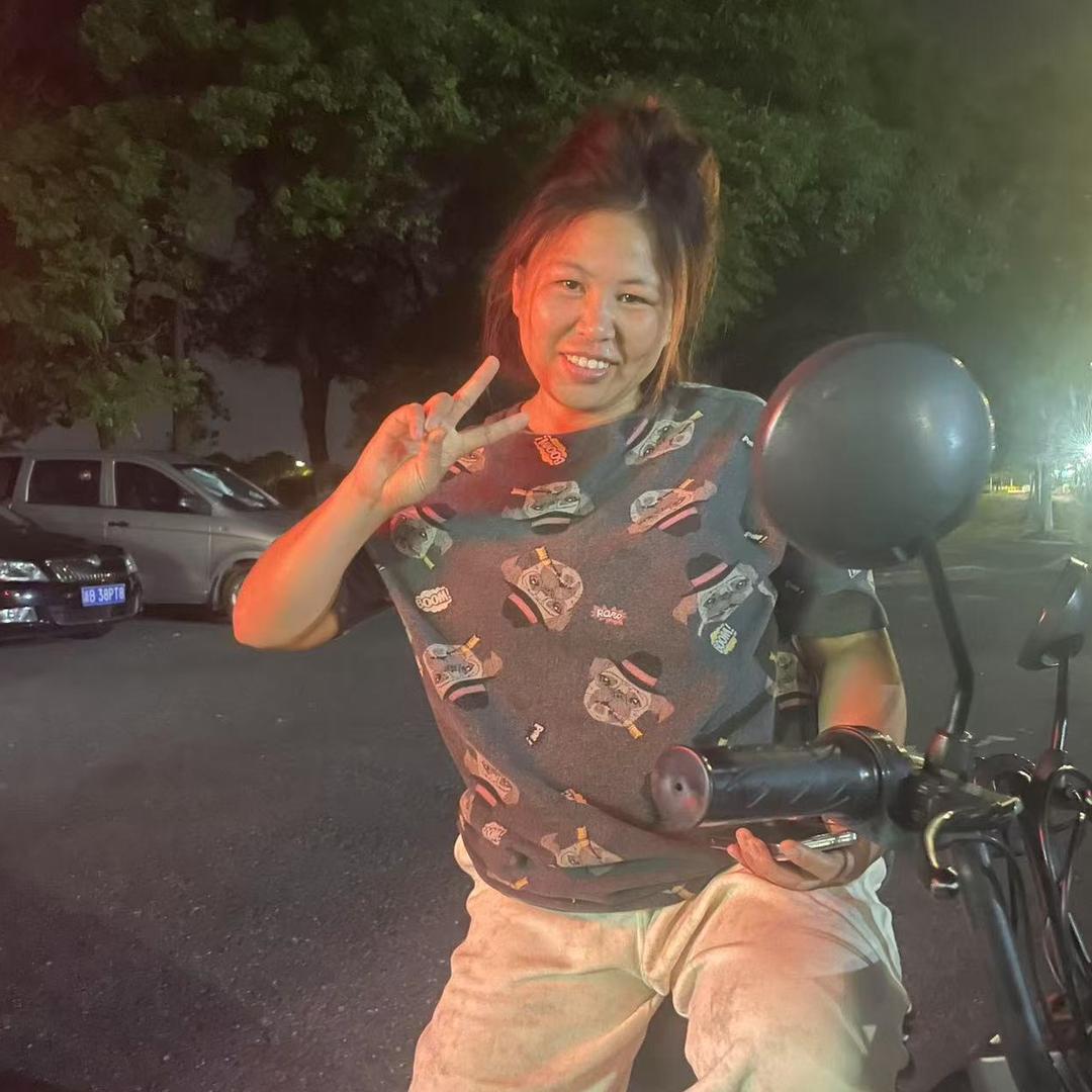 宝妈飞飞在努力