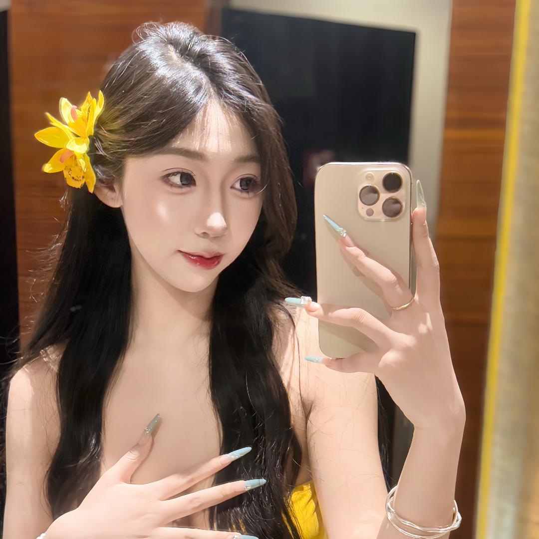 百变小婷🐰