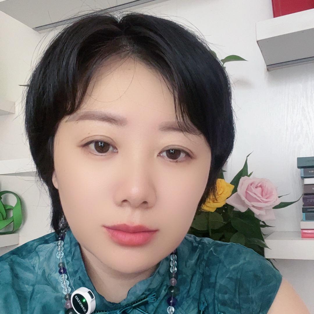 潮州彩塘开“神奇修理铺”的红姐