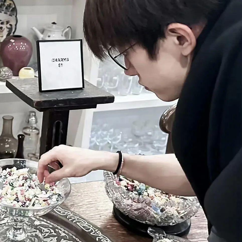 月亮月亮（抽卡版）