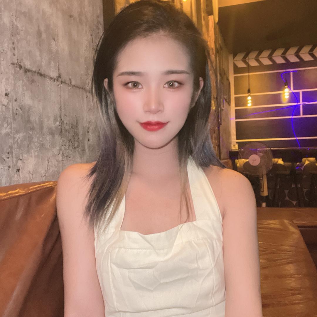 婷不婷头像