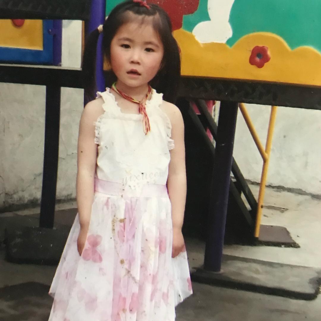 苏瑾.