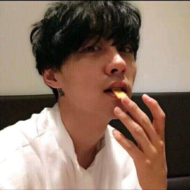 螺蛳粉只吃三两！