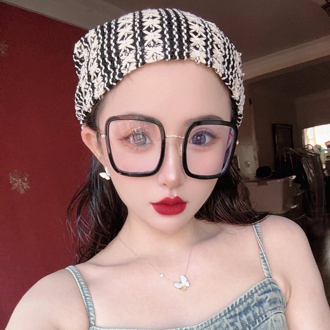 Miss.小余爱吃鱼