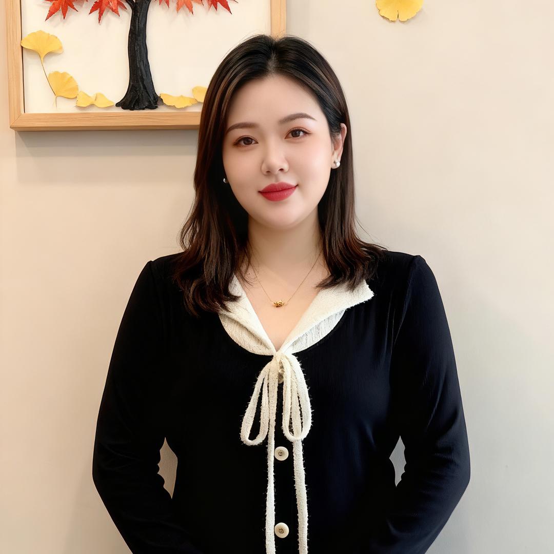 程菲菲微胖穿搭