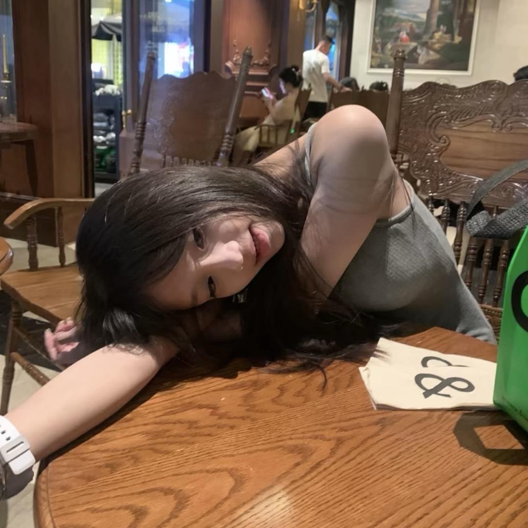 ㅤㅤ  ￰  ㅤㅤㅤ