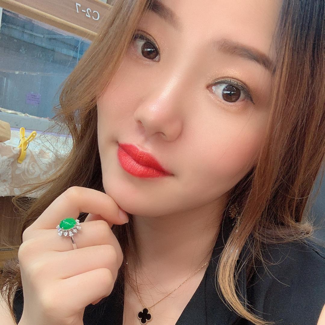 李小姐@