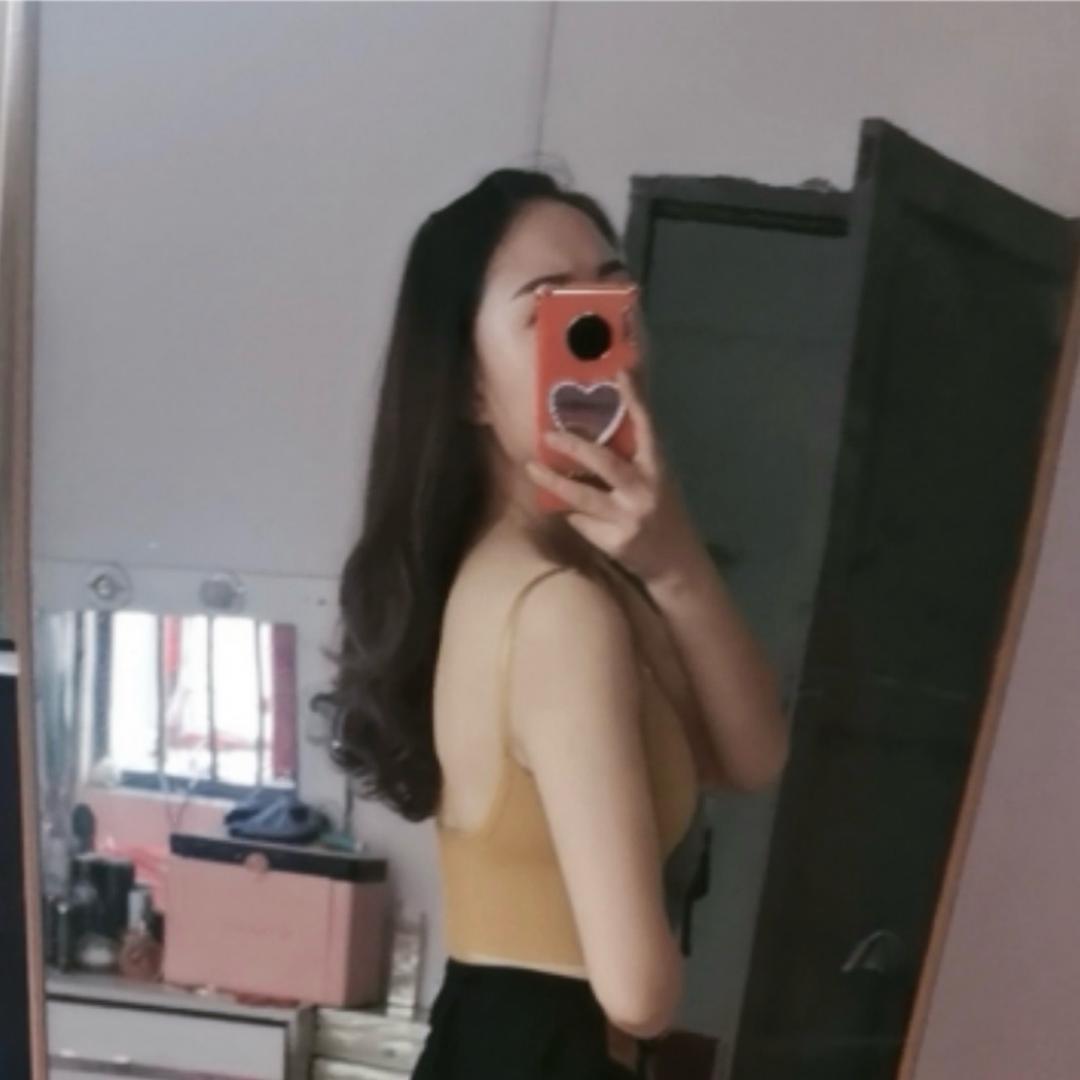 小容豆干美食街盛世华都店吴家湾店