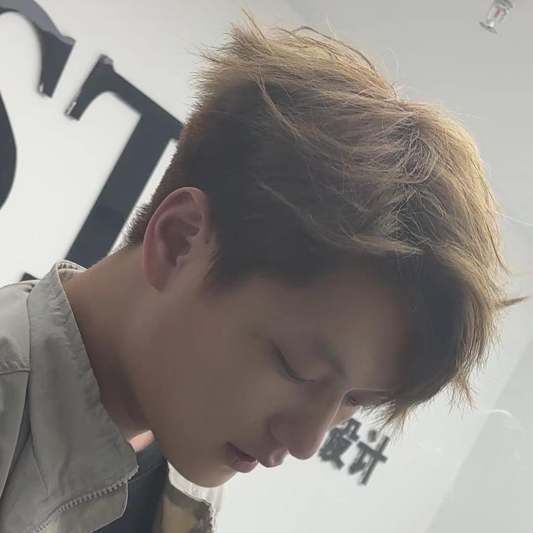 小杰男士发型设计