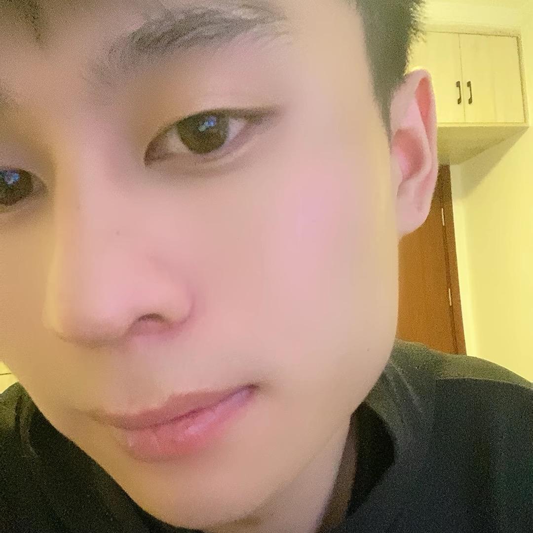 他是我的无可撼动