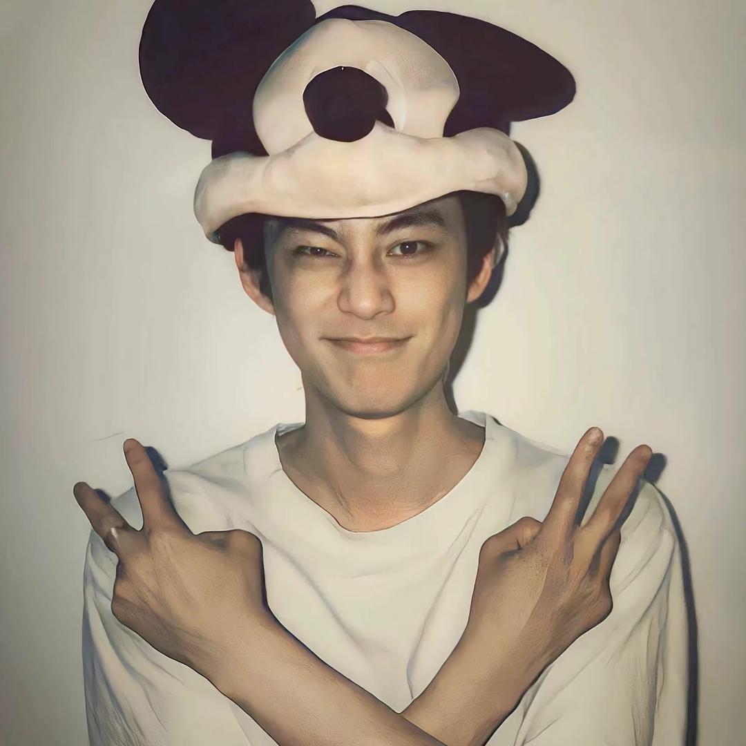 爱吃番茄炖西红柿