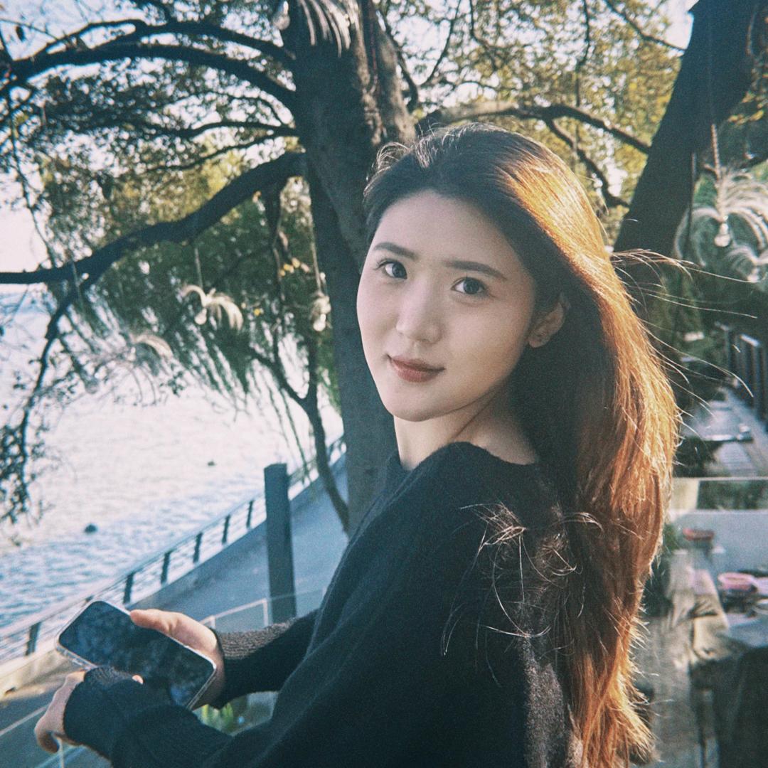 笨蛋美女
