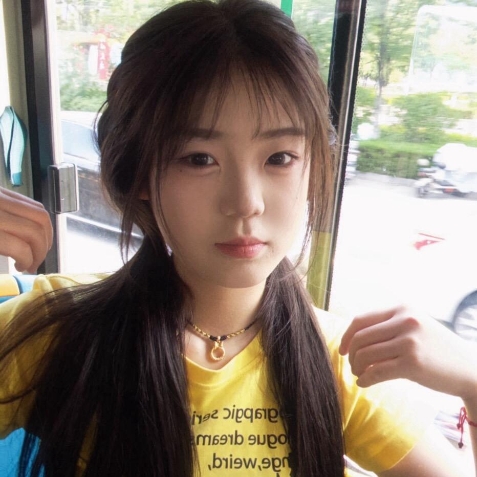 妍丽的反差日记