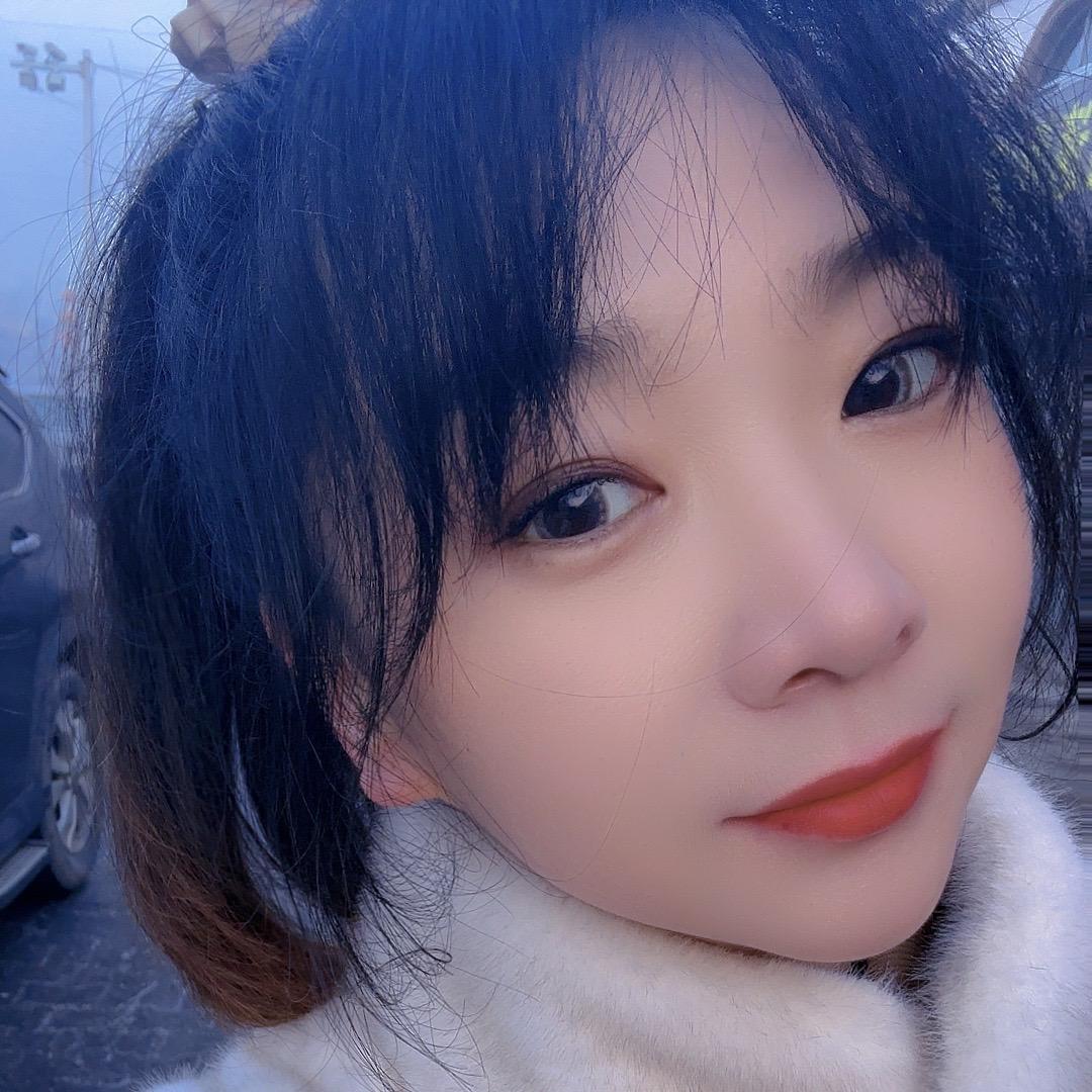 落雪听梅💋