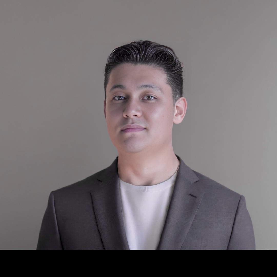 张鈔越（接代运营）