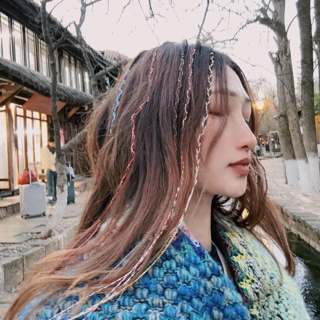 大口吃饭的，艾一古娜。