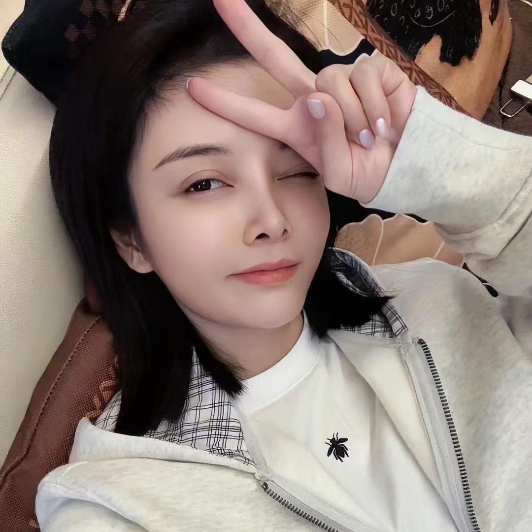 莫九冰