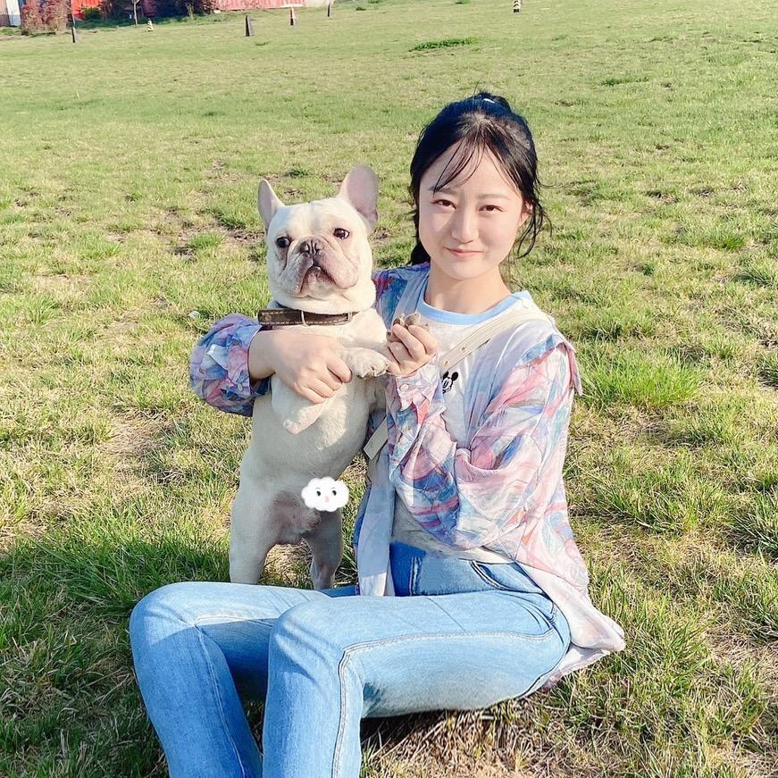 差点长成美女👩‍🦲