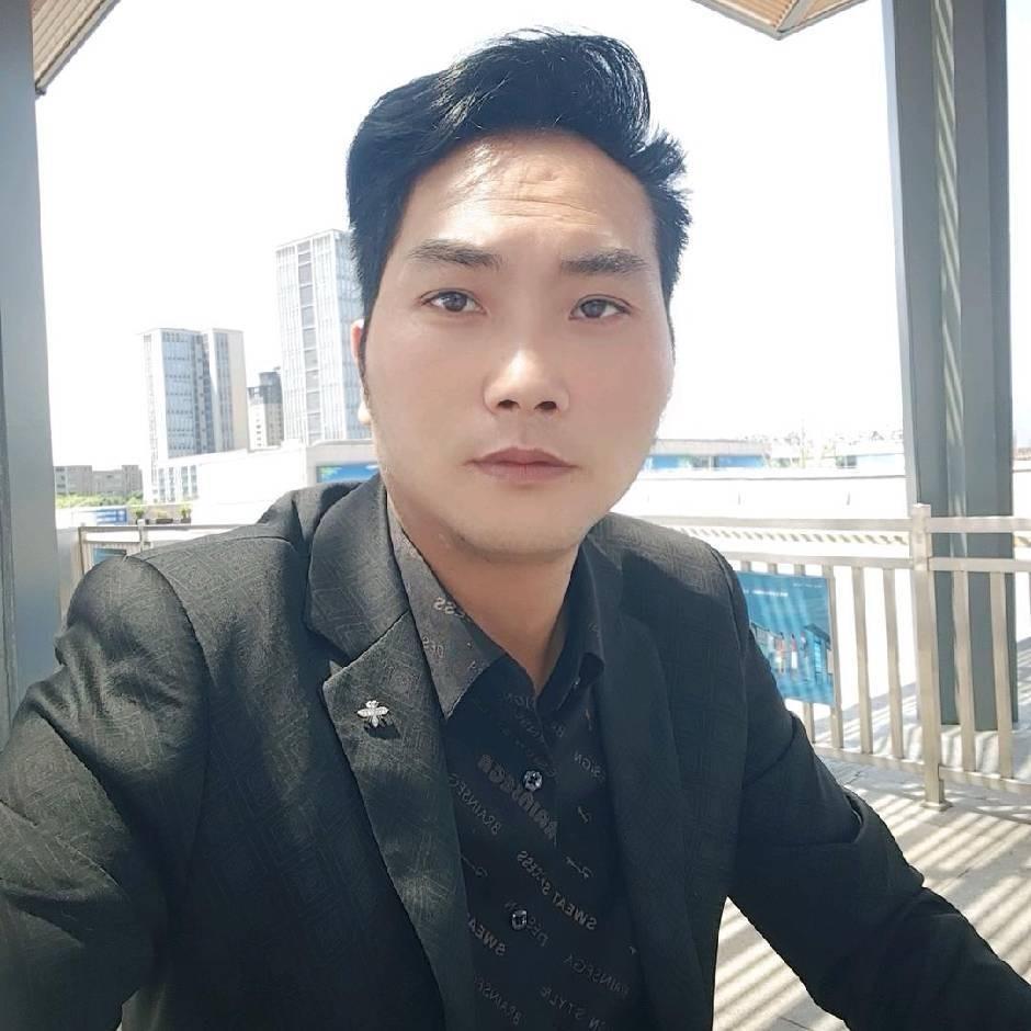 小罗哥