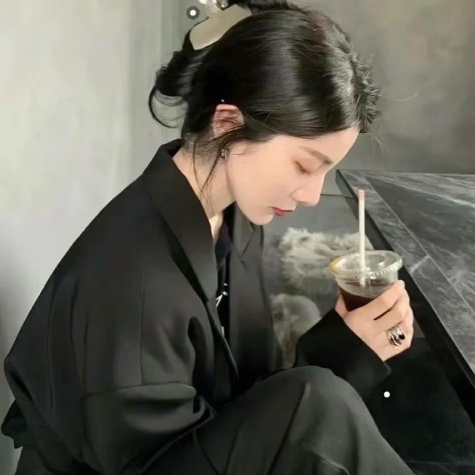 云姑娘女装(十三行工厂店)