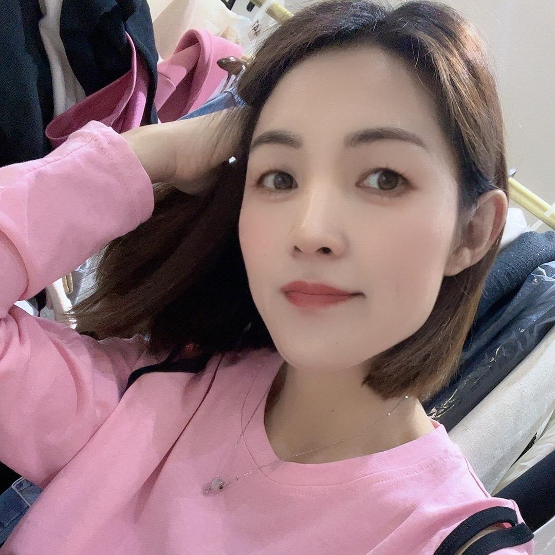 排衣女装
