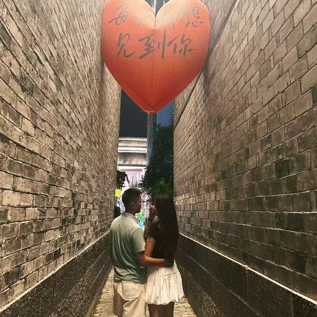 张宇轩。