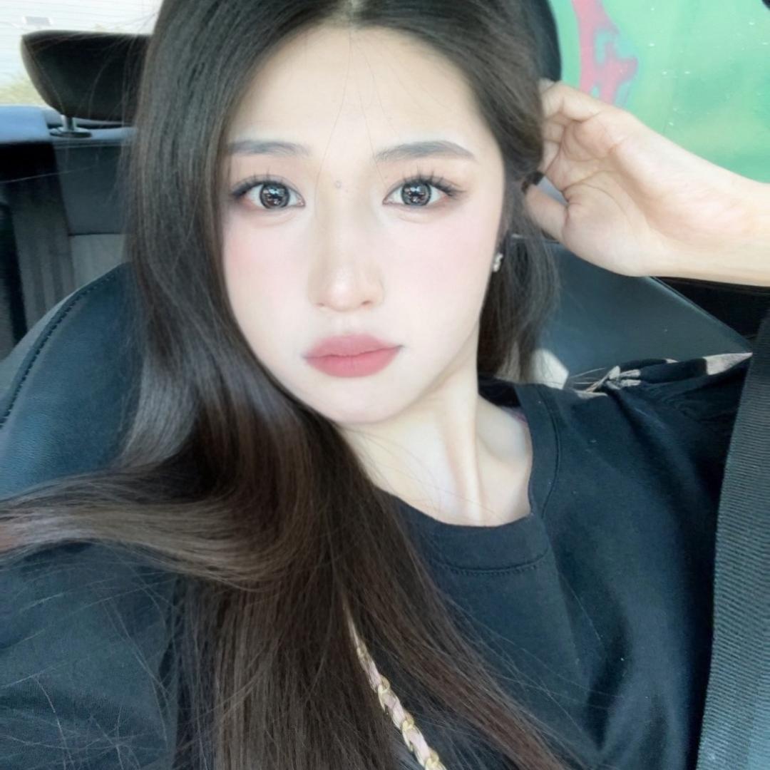 温柔漂亮且运气好的李女士