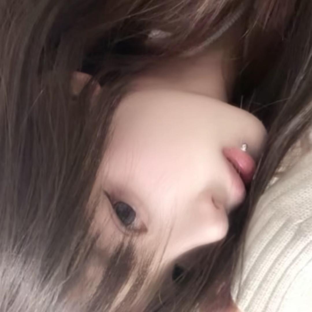 小静宝^